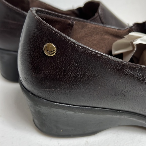 Woman’s Life stride heels, size 7.5 - Picture 5 of 10